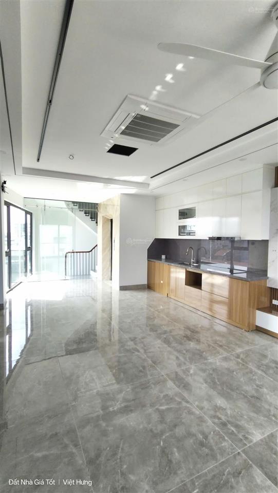 Cho thuê tầng 3456 với 160m sàn, fun nội thất cao cấp, ở kh vp, hđ dài hạn