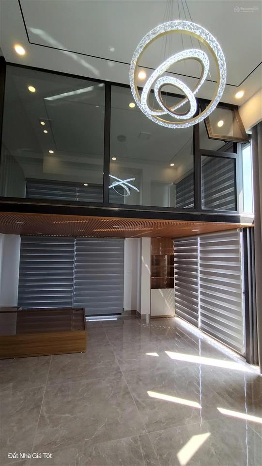 Cho thuê tầng 3456 với 160m sàn, fun nội thất cao cấp, ở kh vp, hđ dài hạn
