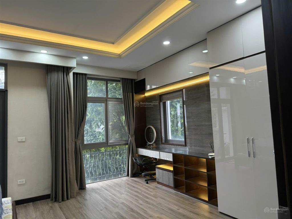 0903 103 *** chủ nhà gửi cho thuê căn bt song lập 168m2 khu nguyệt quế bên hồ vinhomes the harmony
