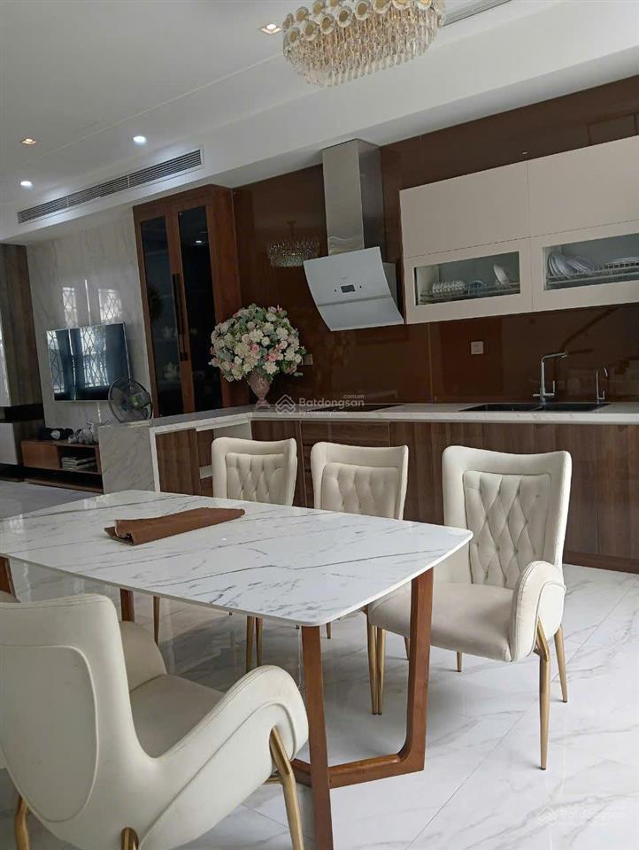 0903 103 *** cho thuê căn bt liền kề 90m bên hồ hoàn thiện full nội thất vinhomes the harmony