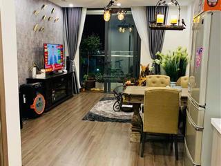 0903 103 *** bán căn góc 2n2vs hướng đông nam vinhomes symphony tòa s2
