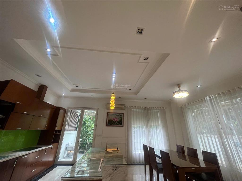 0903 103 *** cho thuê căn song lập 250m² anh đào có sông vinhomes riverside full đồ giá 40 triệu