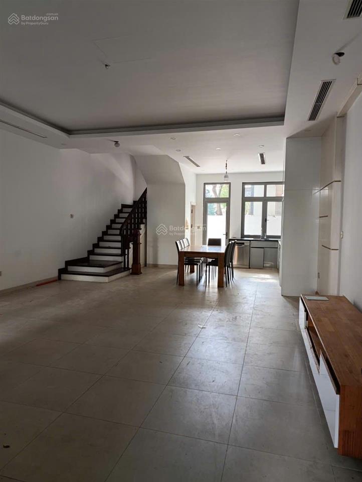 0903 103 *** cho thuê căn lk 96m vinhomes the harmony bên hồ nội thất liền tường 25 triệu/tháng