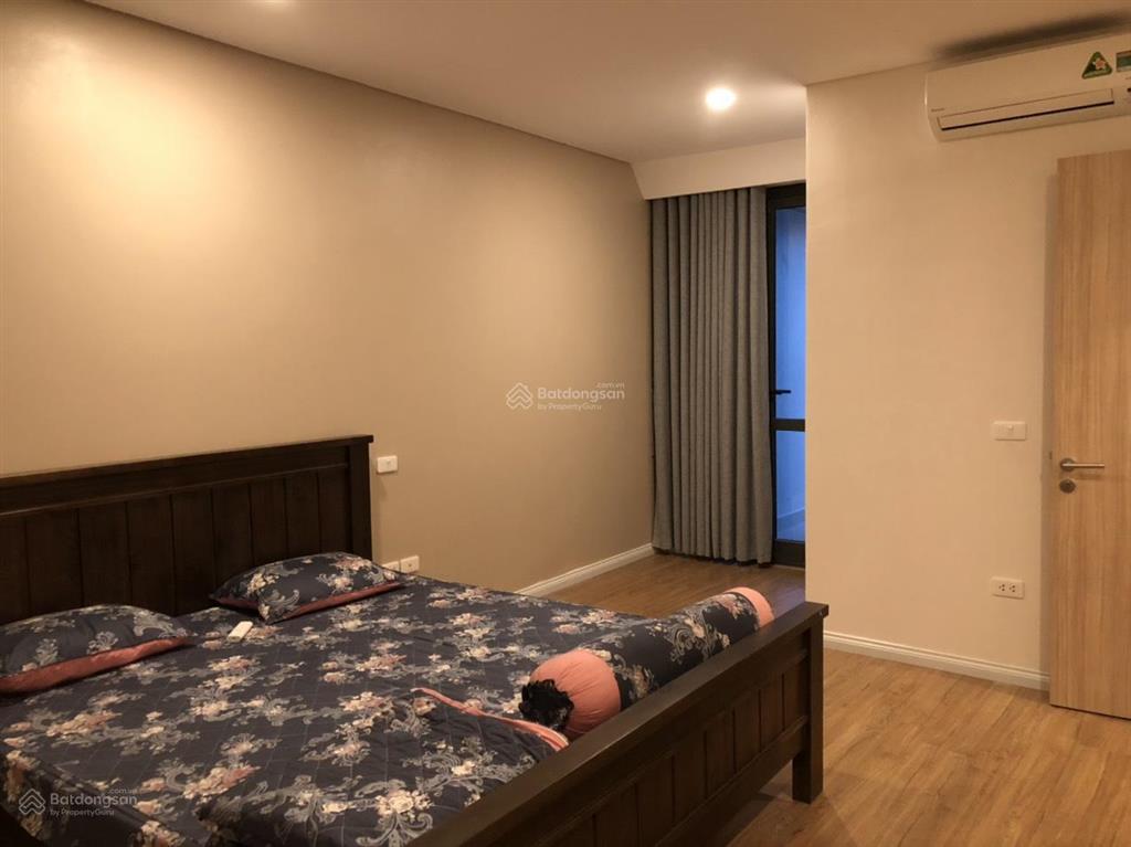 Cho thuê chung cư mipec long biên, đầy đủ đồ giá 15tr/tháng