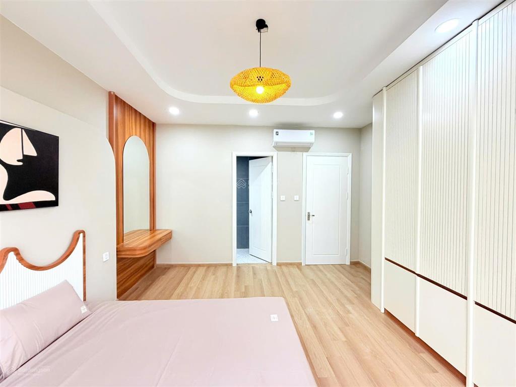 Bán gấp căn hộ times city  3pn, giá siêu rẻ chỉ 10,55 tỷ, full nội thất