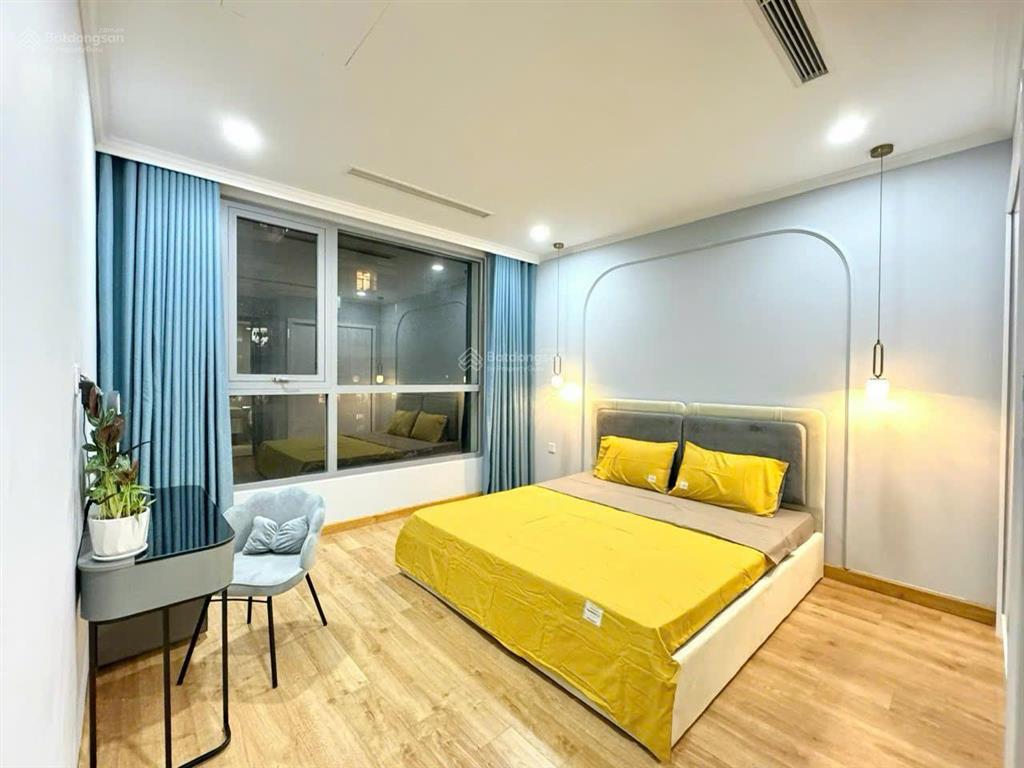 Bán gấp căn hộ park hill  106m²  3pn, giá siêu rẻ 12,5 tỷ. full đồ mới xịn.