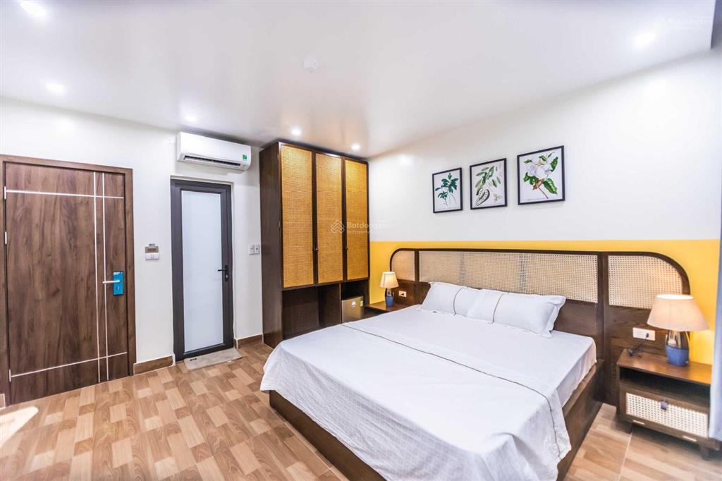 Cần tiền bán nhanh căn hotel 8 phòng ven biển ngay cổng flc giá rẻ bất ngờ