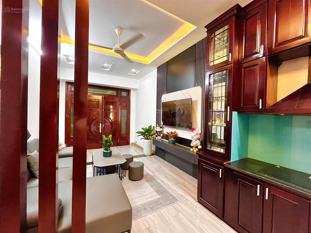 Cần bán gấp nhà ở văn la, hà đông, giá rẻ nhất khu vực 9,2 tỷ, 60m2, 3pn, 3wc, full nội thất