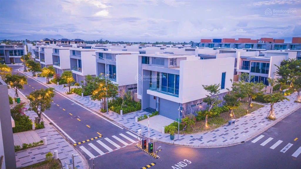 Giá đầu tư lô đất đường 33m mà rẻ hơn đường 7,5m dự án one world
