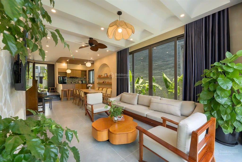 Bán căn biệt thự đơn lập full nội thất cao cấp giá tốt tại casamia hội an