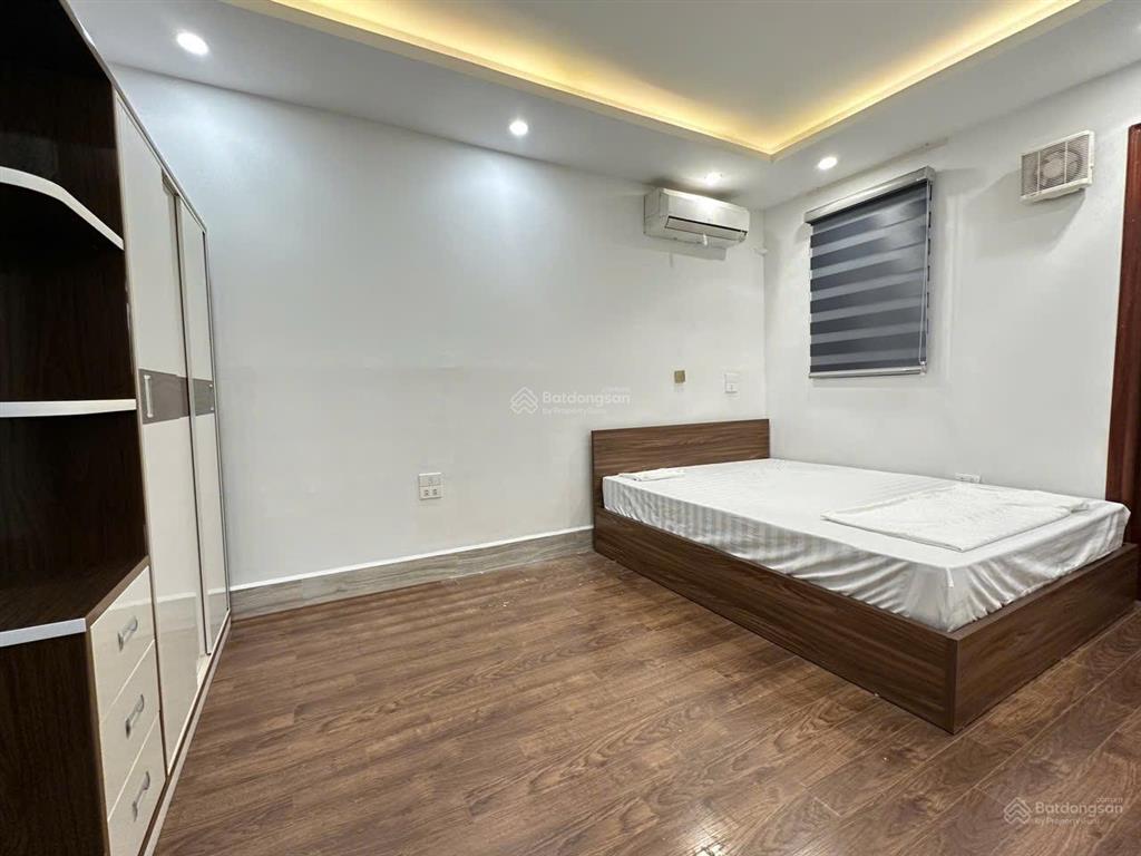 2bedroom serviced apartment with west lake views & 24/7 car parking. căn hộ dịch vụ 2 ngủ 1 khách