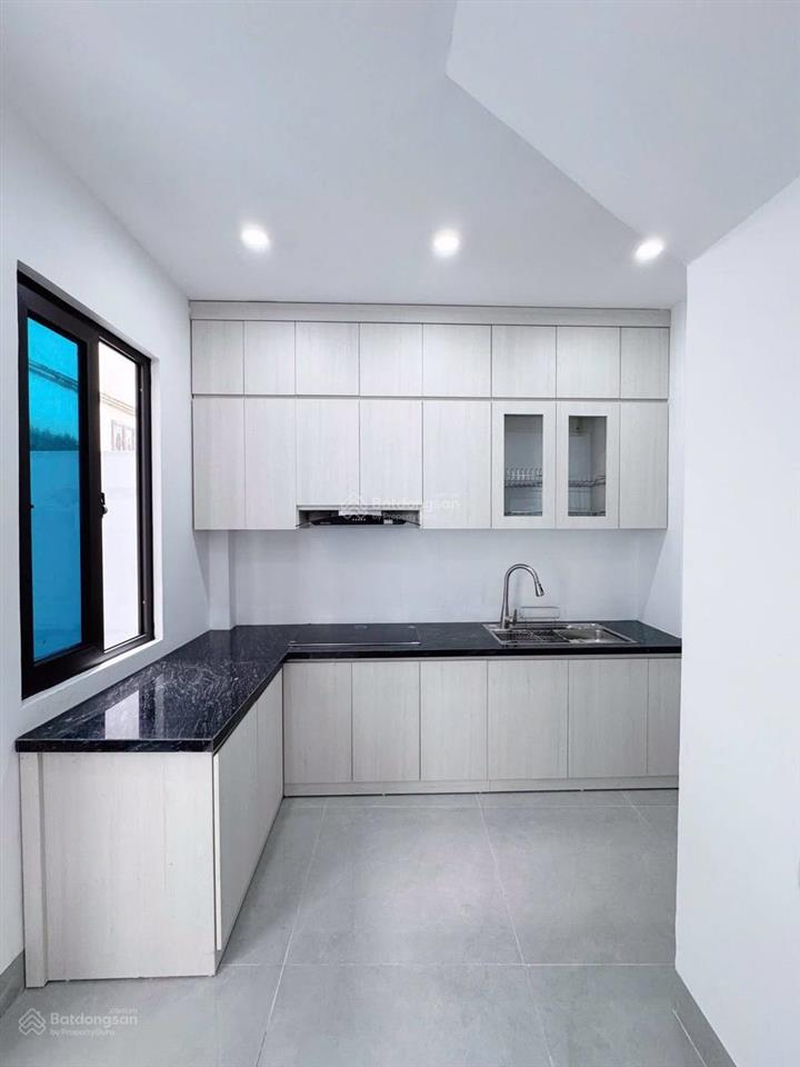 Bán nhà thạch bàn long biên, dt 57m2, 5 tầng, giá nhỉnh 8 tỷ