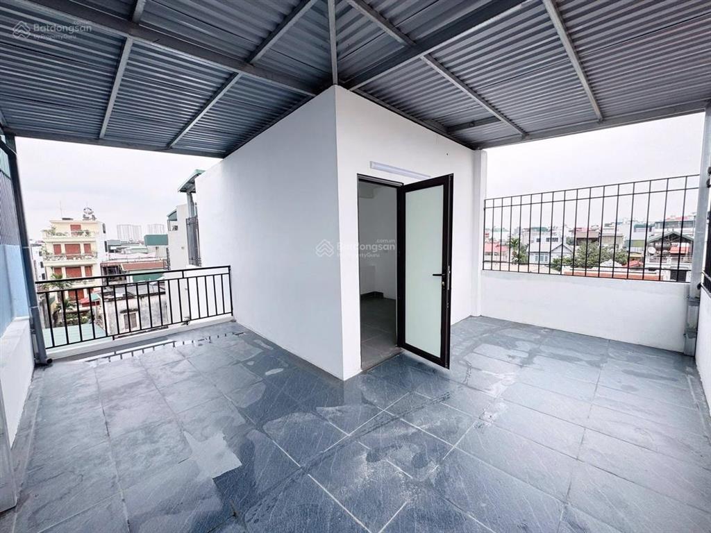 Bán nhà thạch bàn long biên, dt 57m2, 5 tầng, giá nhỉnh 8 tỷ