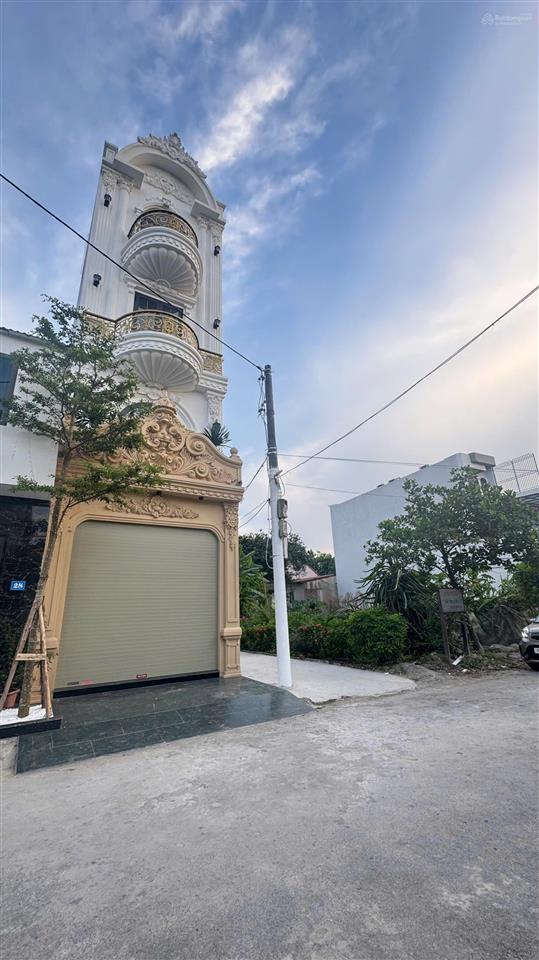Bán nhà 4 tầng có thang máy, gara ô tô, căn góc đẹp trung tâm an dương, giá 5.8 tỷ