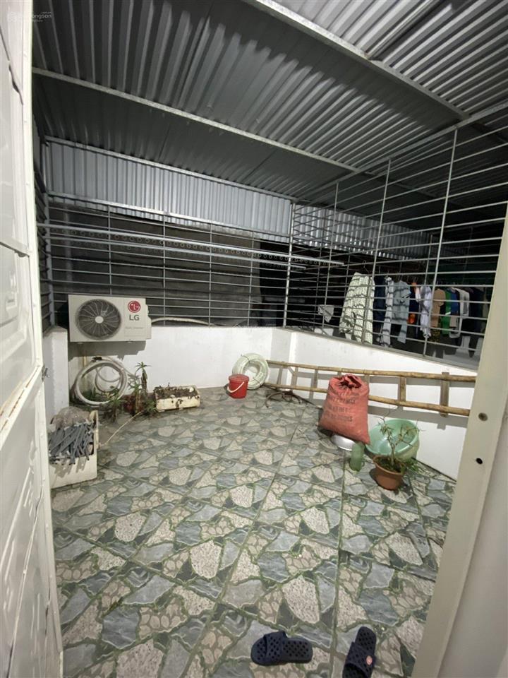 Cho thuê nhà riêng tại đồng nhân, 3 tầng 3 ngủ thoáng mát