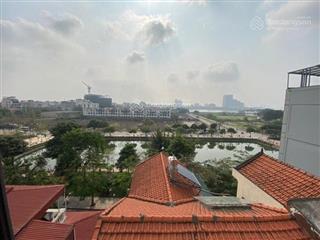 Nhà đẹp dân xây trịnh công sơn, 45m2 x 5t view hồ, nội thất xịn, 20m ra phố, ngõ rộng 3m, ở luôn