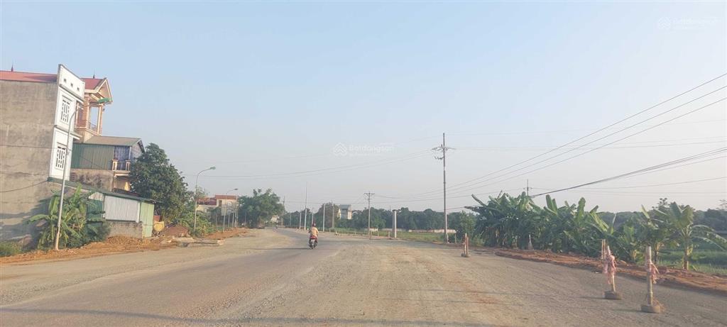 Bán đất hà nội mặt tỉnh lộ 413 cạnh hồ xuân khanh, đường rộng 40m, sổ đỏ chính chủ, 50xtr/m2