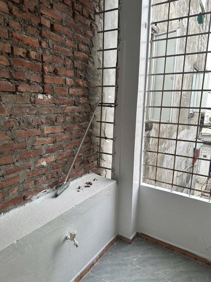 .nhà ngõ 81 Phạm Hữu Điều