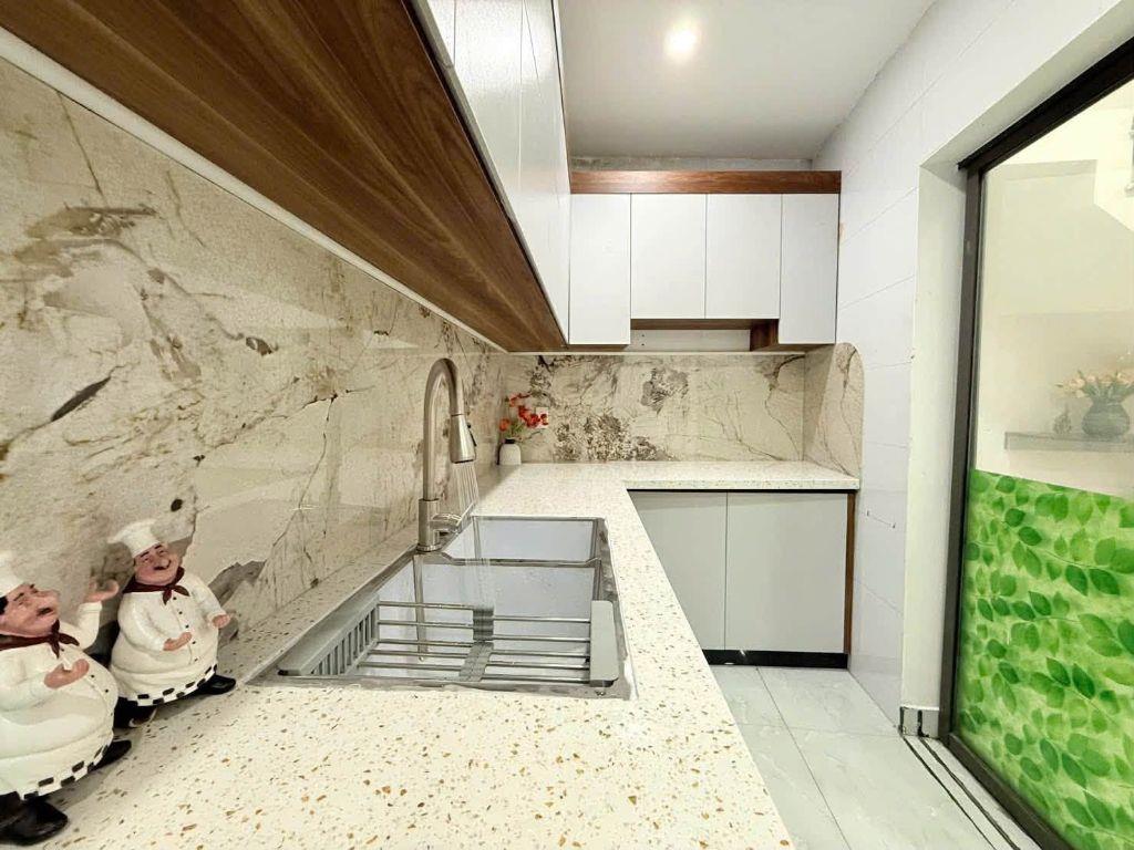 Nhà 2 tầng Đào Đô - Hồng Bàng 