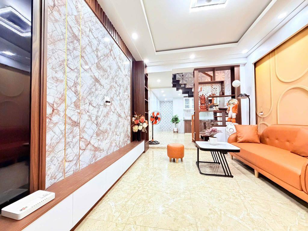 . Nhà 3 tầng Miếu Hai Xã - Lê Chân 