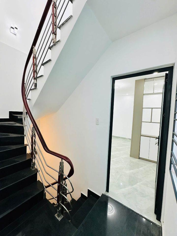 Độc lập 4 Tầng Miếu Hai Xã - Lê Chân