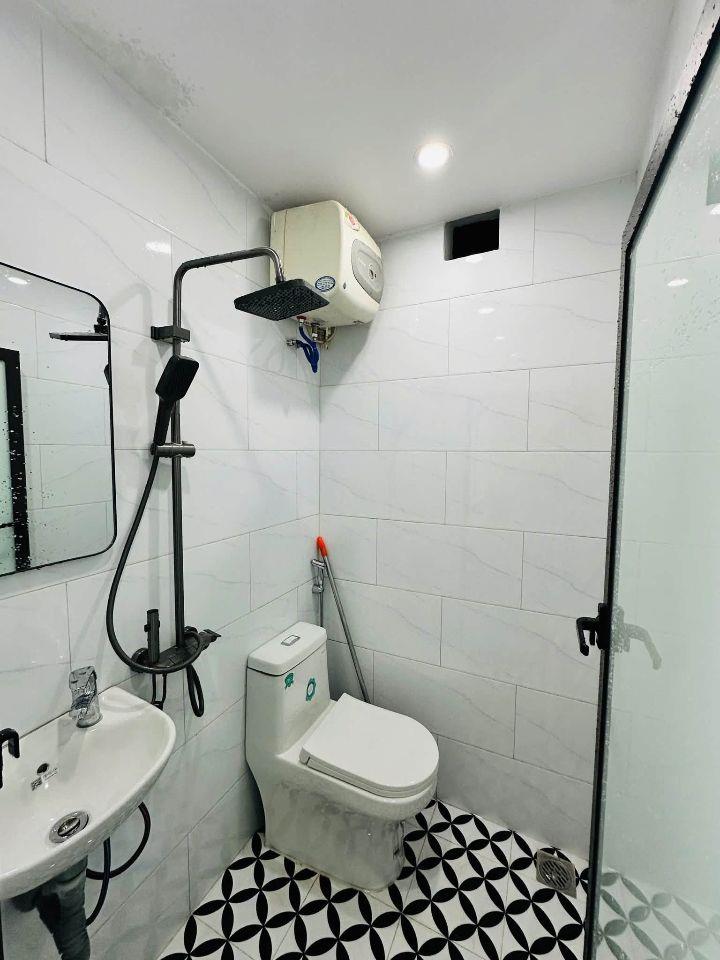 . Nhà 2 Tầng Chợ Cột Đèn - An Biên