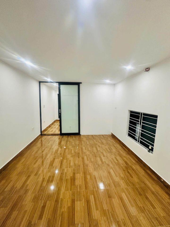 . Nhà 2 Tầng Chợ Cột Đèn - An Biên