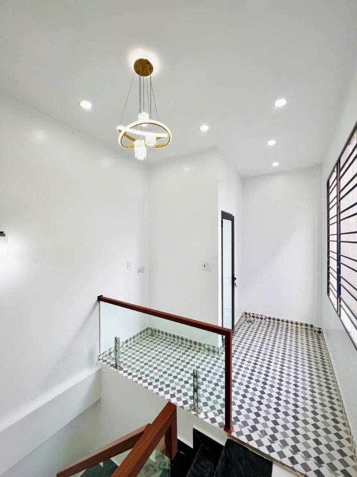 .nhà độc lập tôn đức thắng - lê chân