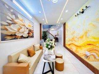 .nhà độc lập tôn đức thắng - lê chân