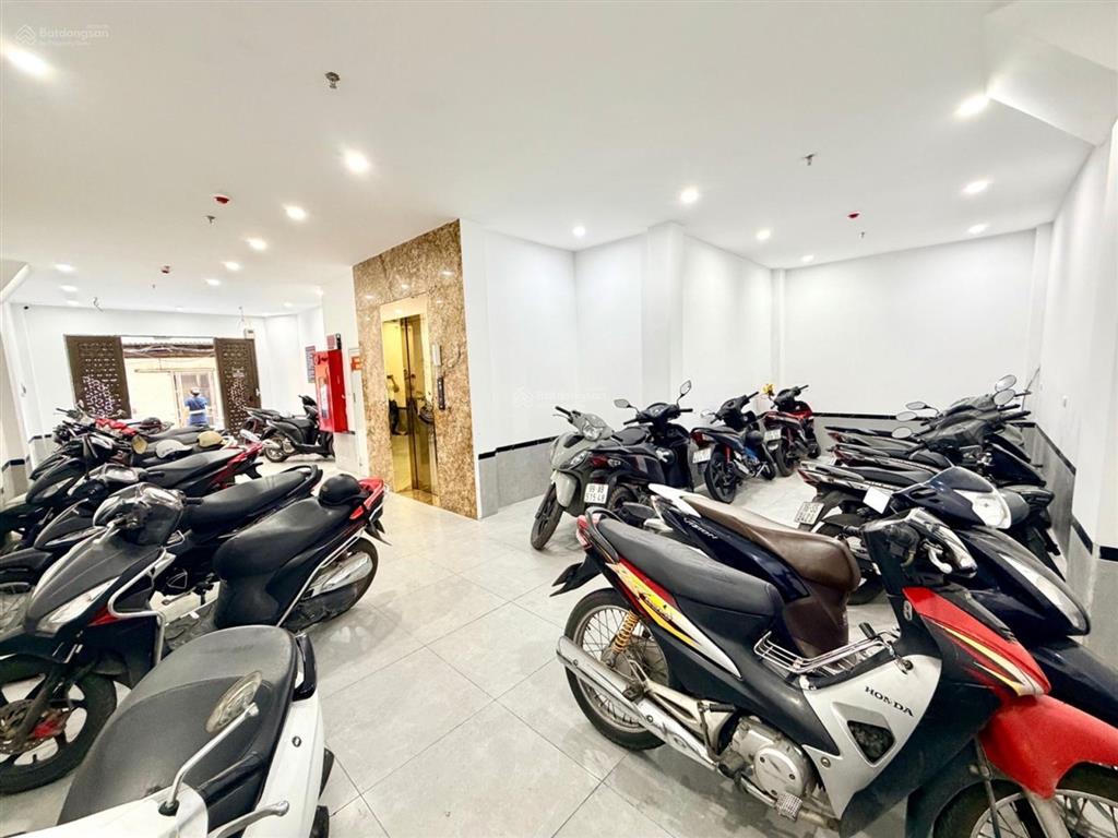7 tầng thang máy chung cư mini phố mai động, diện tích 85m dòng tiền 1.5 tỷ một năm.