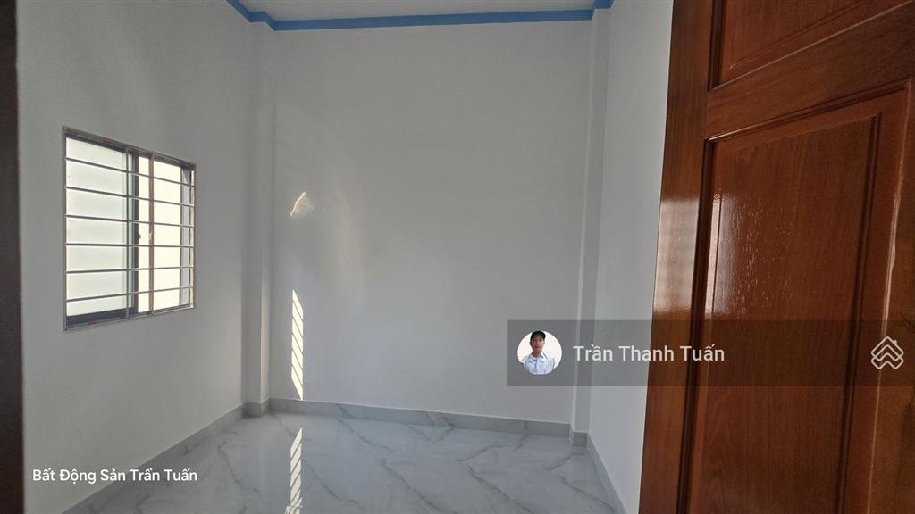 Kdc xuyên á ngay chân cầu lớn hóc môn, nhà mặt tiền đường nhựa 14m, sổ hồng riêng, rẻ nhất khu