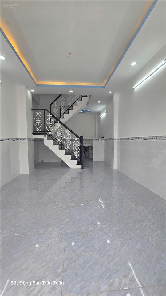 Dãy trọ 5x25m gồm 1 căn lầu và 5 phòng trọ, thu nhập 12tr7/tháng. còn mới, chỉ việc thu tiền