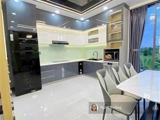 Bán nhà 7 tầng mới xây cầu thang máy khu chia lô hoàng quốc việt