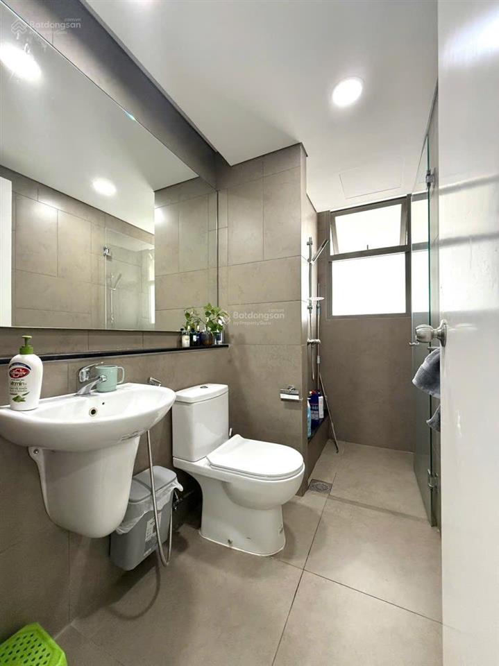 Giá siêu tốt. chủ cần tiền thiện chí bán giá 10,5 tỷ, dt 148m2 tại ch riviera point quận 7