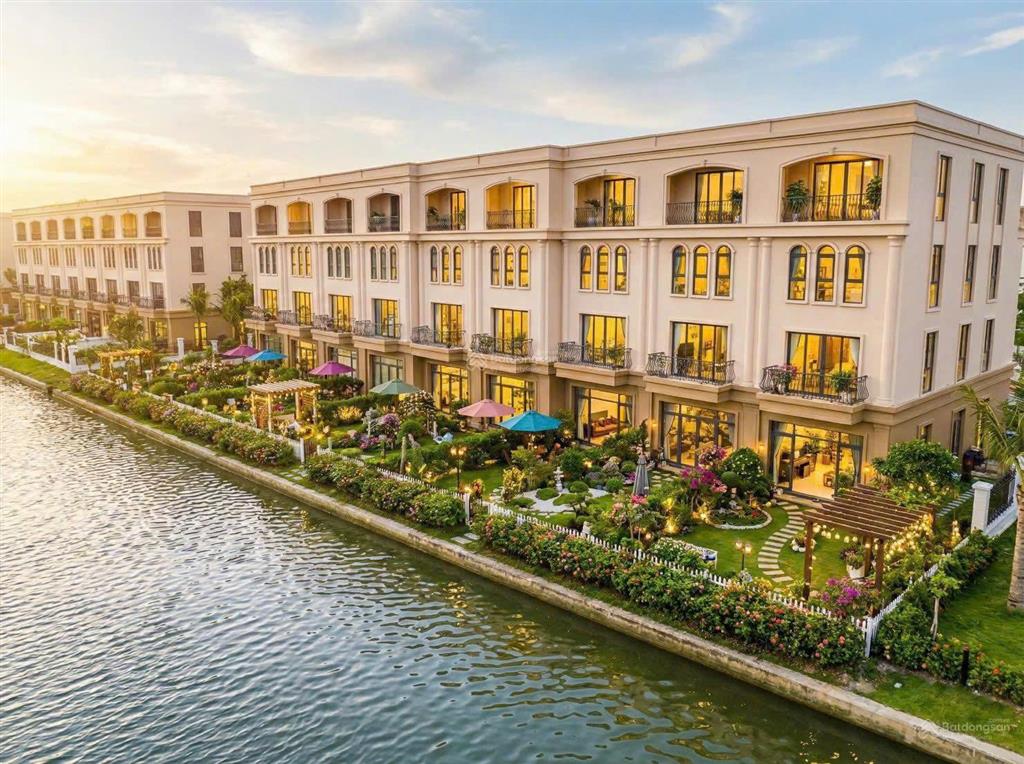 Mua nhà 100m2 tặng ngay 100m2 sân vườn ven sông tự nhiên, số lượng hữu hạn tại vinhomes vũ yên