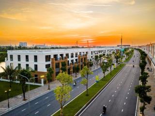 Shophouse 4 tầng mặt đường 36m vinhomes royal island vũ yên giá chỉ hơn 9 tỷ, biển mặn sau nhà