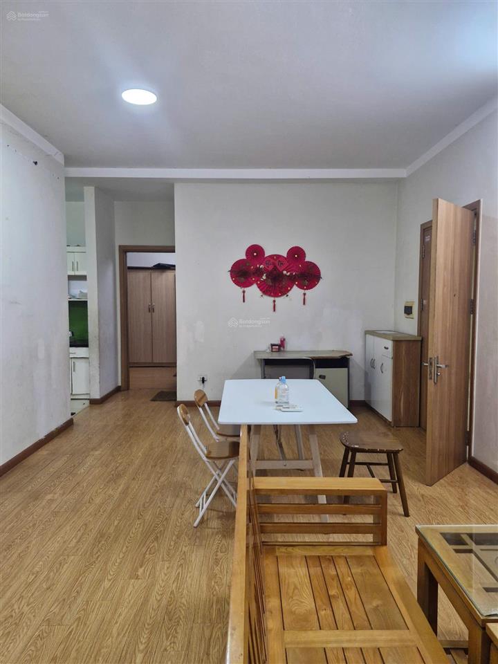 Cho thuê căn 3 ngủ intracom 1, trung văn, 100m2, 3 ngủ 2 vệ sinh, 12tr/tháng