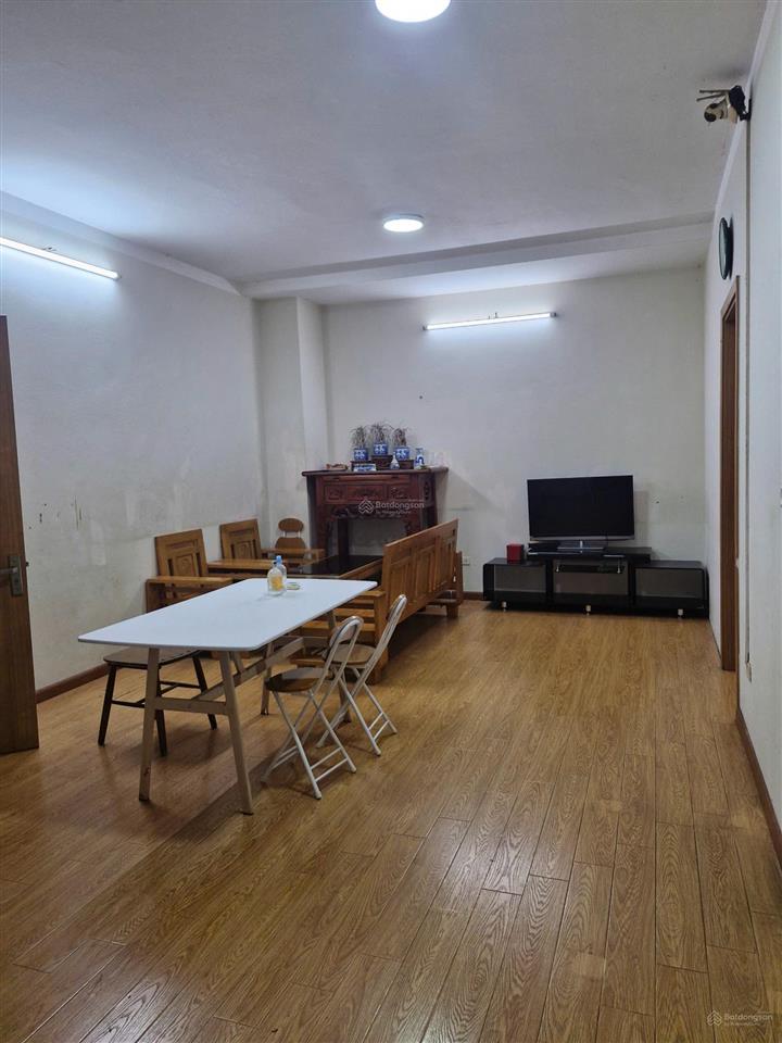 Cho thuê căn 3 ngủ intracom 1, trung văn, 100m2, 3 ngủ 2 vệ sinh, 12tr/tháng