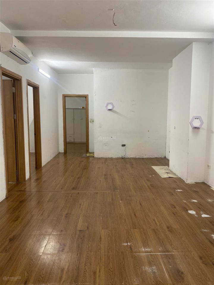 Căn 3 ngủ intracom 120m2, chỉ 11tr/tháng, 