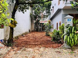 Đất đường võ quảng  hoà xuân. lên số nhà 23, đầu đường, gần thanh hoá.
hướng tây bắc
diện