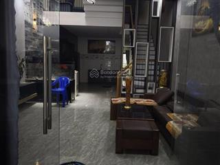 *bán nhà 3 tầng, đường khúc hạo (10.5m), gần lý nhật quang, dt 125m2, giá 11,4 tỷ