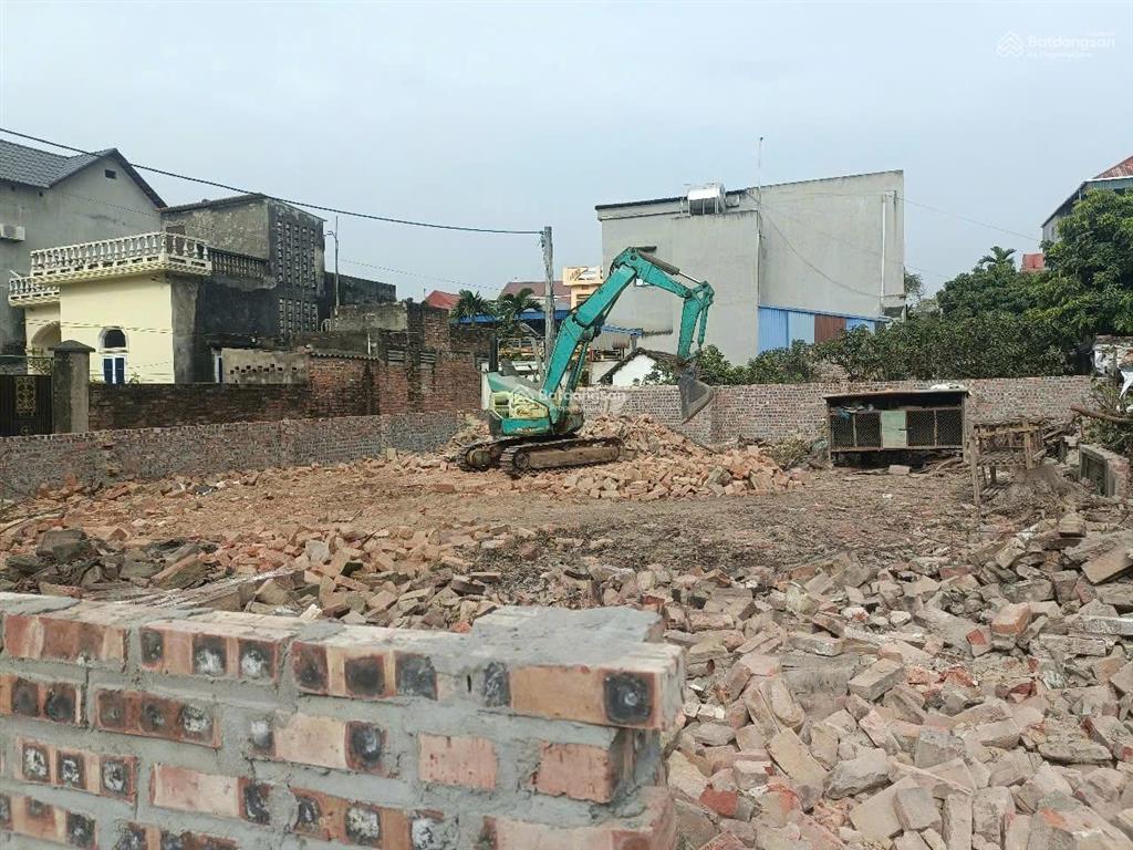 Nhà tôi cần bán đất lô góc, ngõ ô tô kim hoa  mê linh, 126m2 full thổ, mặt tiền 5m