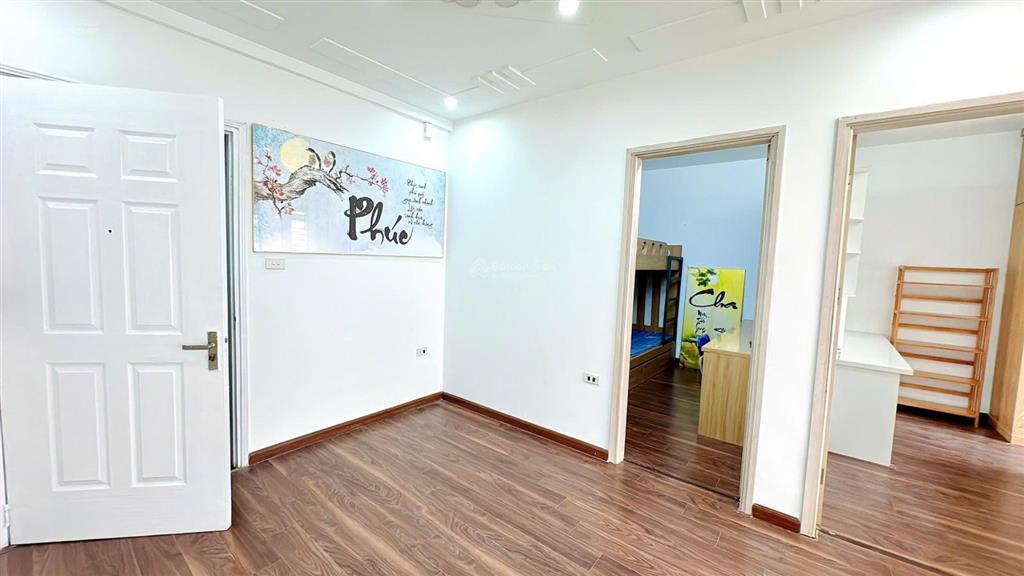 Bán nhanh căn chung cư 58m 2n1vs tầng 5 khu d đủ nội thất mới đẹp giá tốt nhất kđt đặng xágl hn