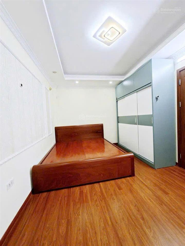 Giá rẻ hiếm có tại long biên hơn 5 tỷ sở hữu nhà 5 tầng