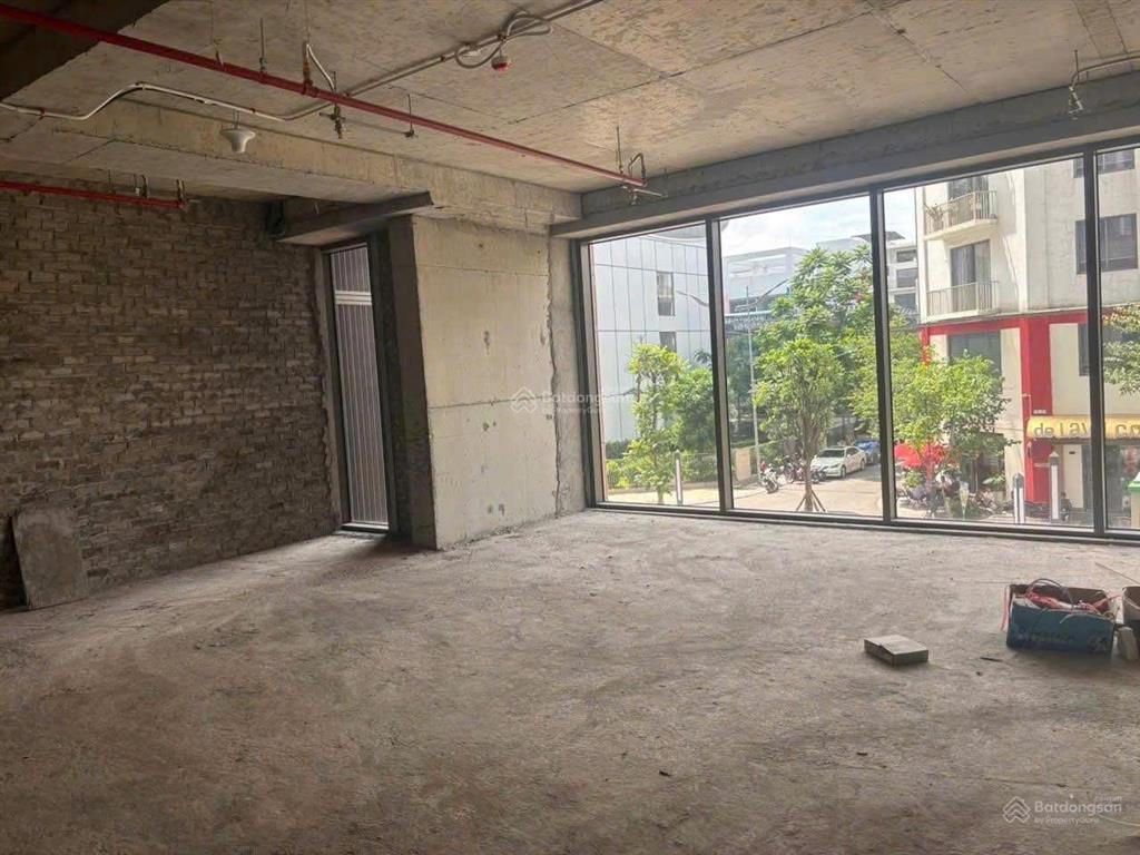 Bán gấp shophouse khối đế chung cư khai sơn city  155m2, hai tầng, mt 8m, view công viên trung tâm