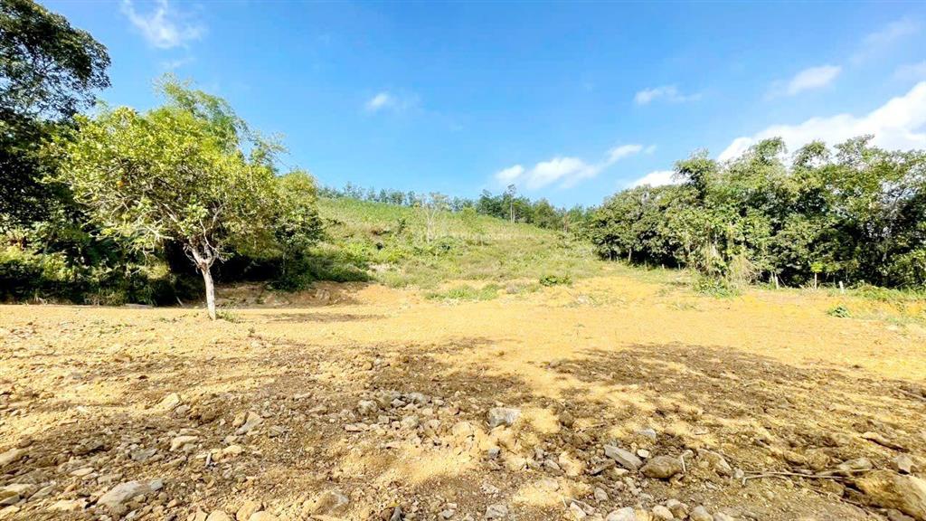 Chính chủ bán đất yên thủy hòa bình đã có sổ