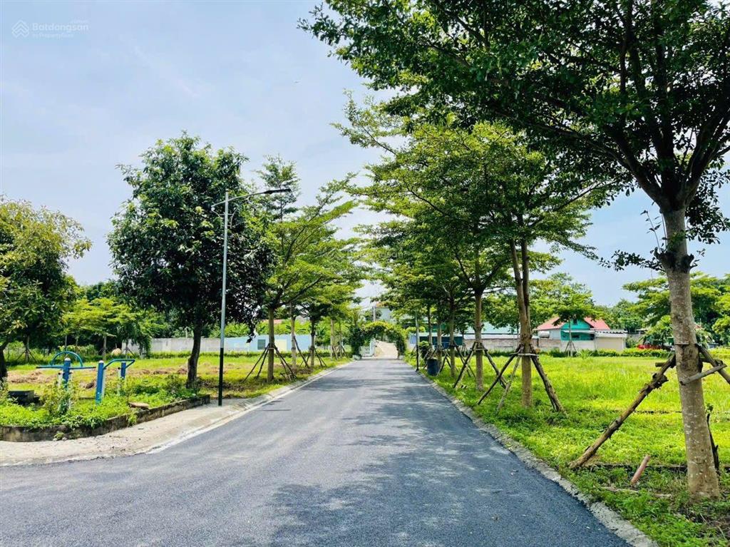 Chính chủ gửi bán đất xã phú mãn gần hòa lạc, dt 109m², sẵn sổ hồng.