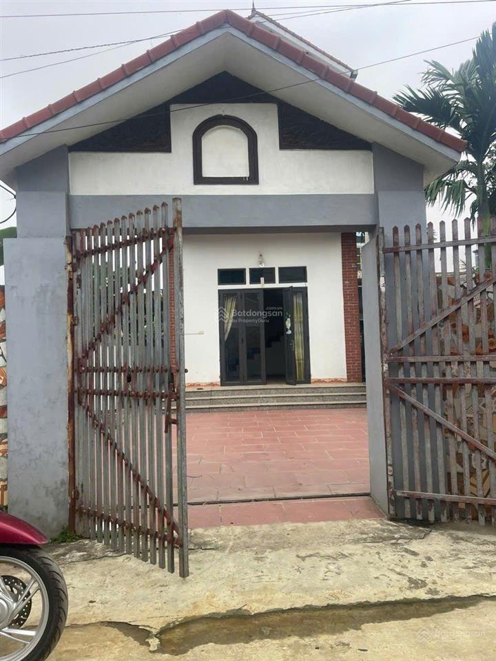 Bán gấp đất sổ đỏ thổ cư tại phú cát, gần đường dh09, chính chủ