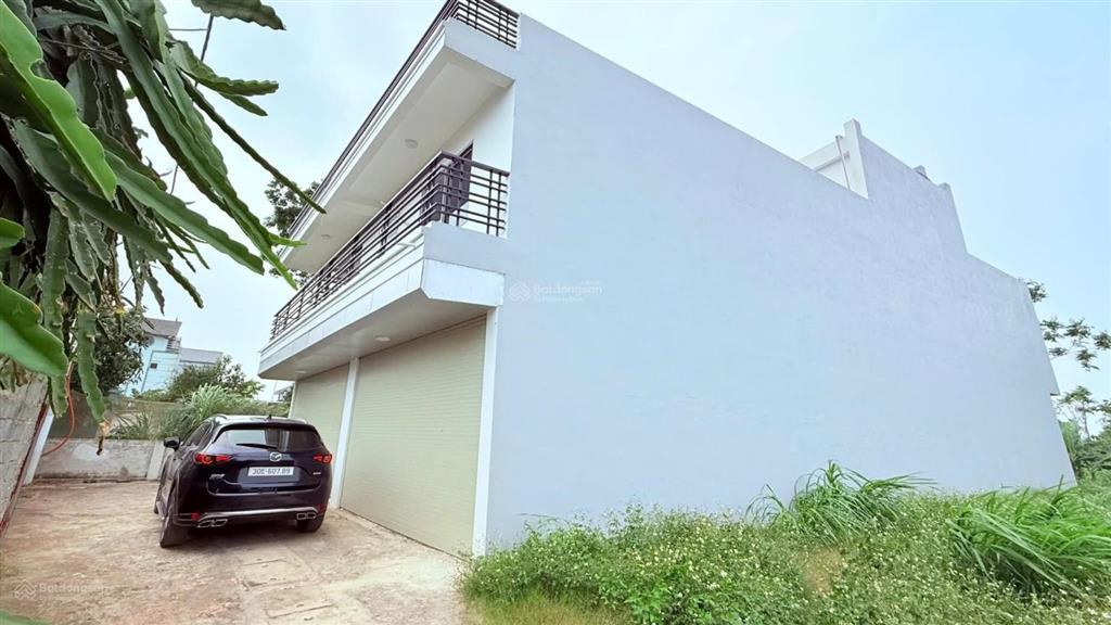 Bán nhà riêng 2 tầng dt đất 151m gần chợ
