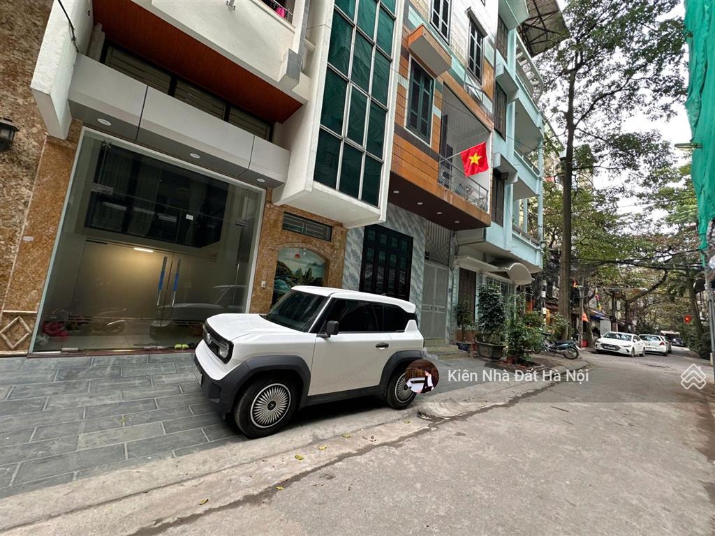 Hiếm! nguyên hồng  45m2 7 tầng thang máy  kinh doanh vỉa hè  siêu phẩm hiếm có  vị trí đắc địa